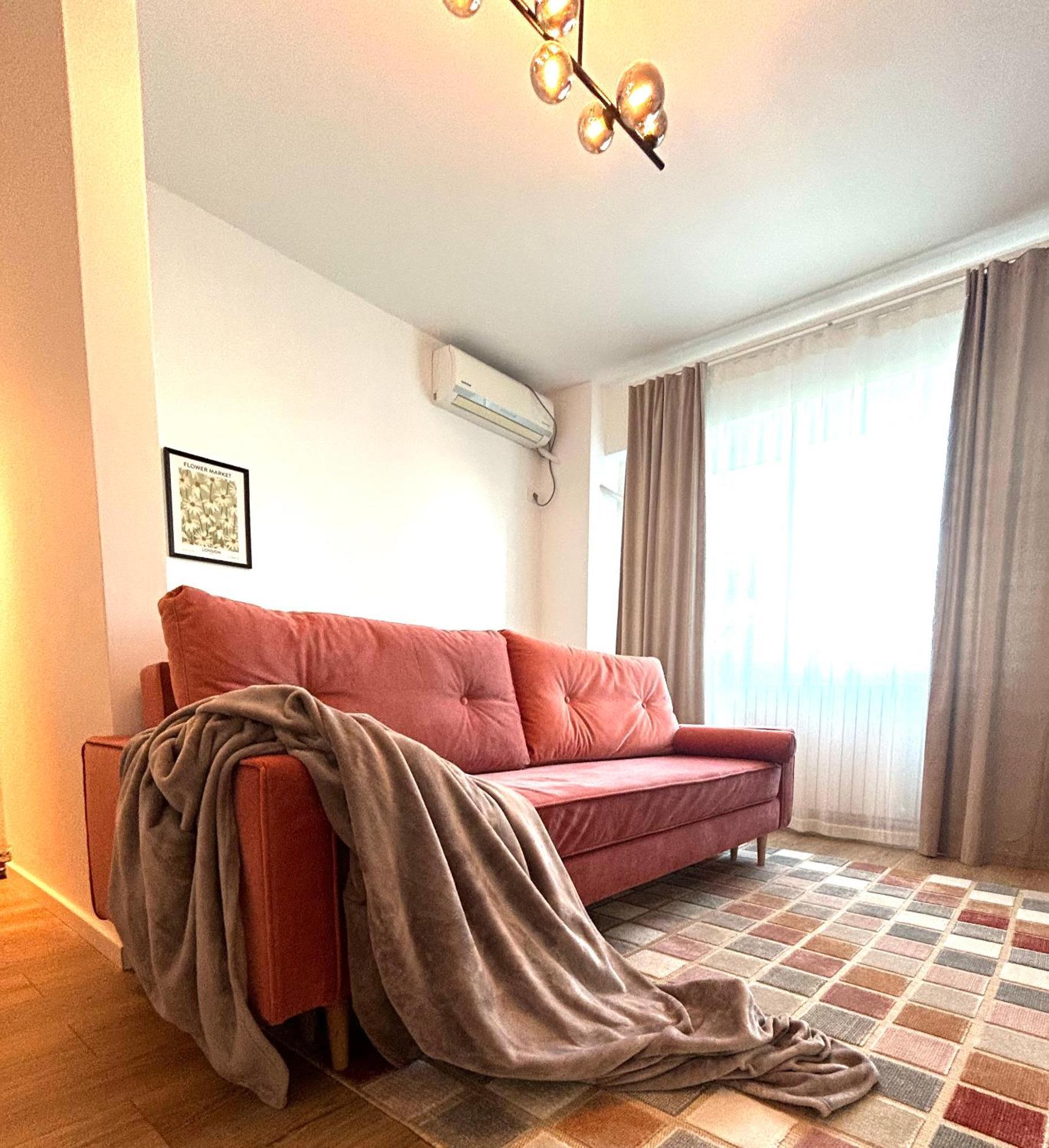 ブカレストUrban Parkside Retreat Cozy 2-Bed Ap By Metroアパートメント エクステリア 写真